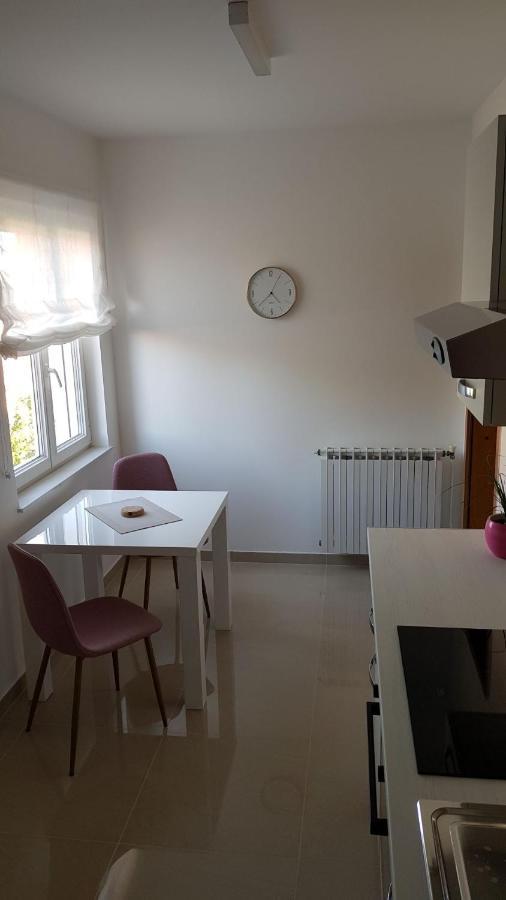 מדולין Apartments & Rooms Tom מראה חיצוני תמונה