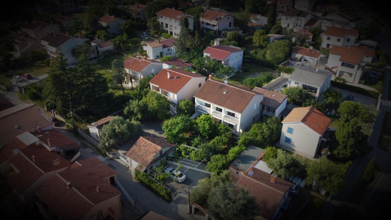 מדולין Apartments & Rooms Tom מראה חיצוני תמונה