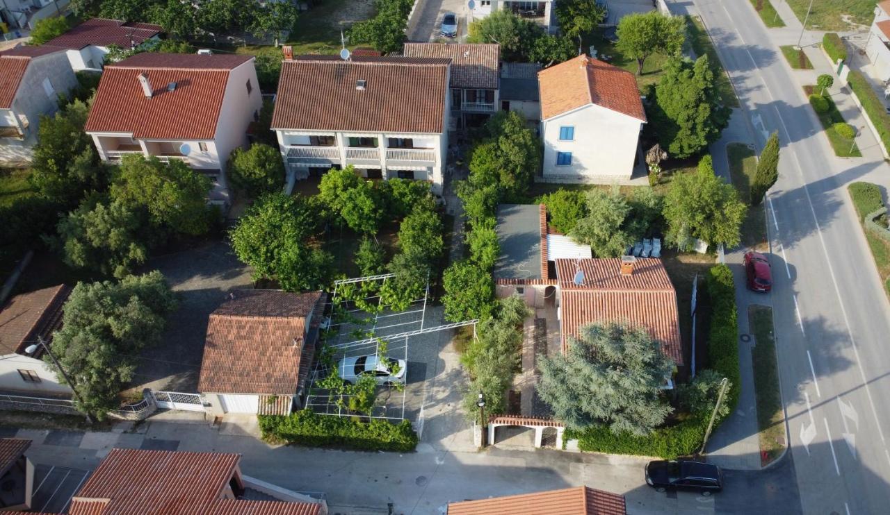 מדולין Apartments & Rooms Tom מראה חיצוני תמונה